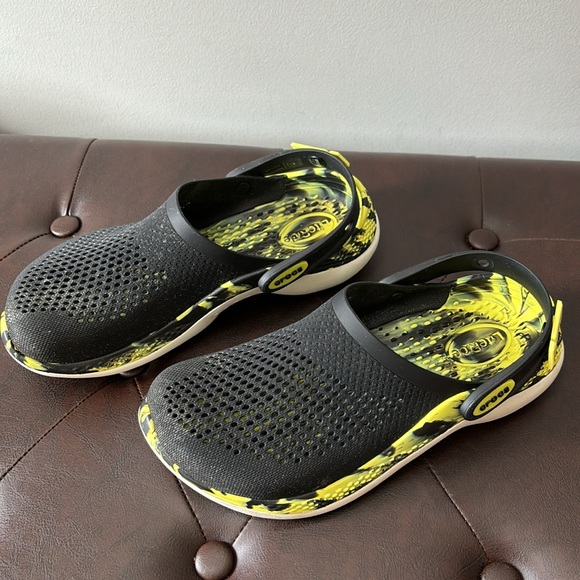 Crocs, LiteRide, Yellow & Black, size M6/W8. Previously worn but great condition - Picture 3 of 10